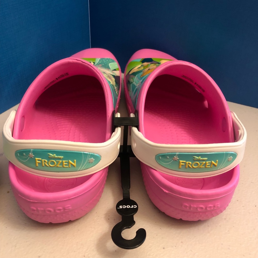 Crocs Frozen Clog - Picture 3 of 7